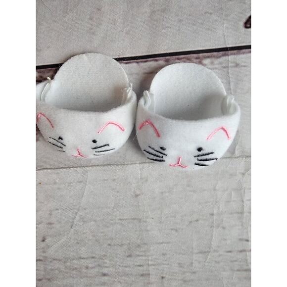 White Kitty Cat Doll Slippers - Picture 4 of 8
